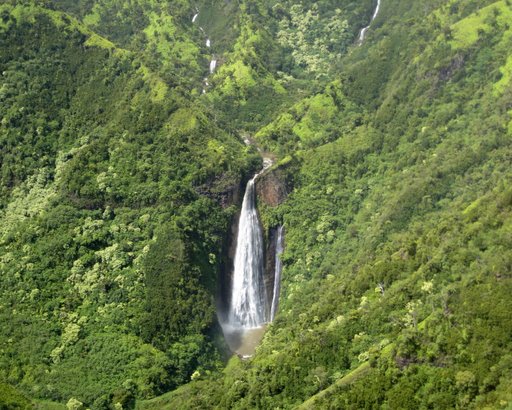 Manawaiopuna Falls