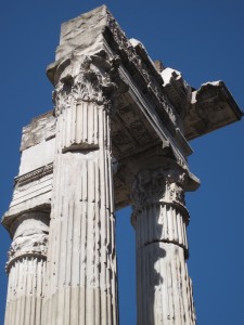 497_rome_apollo_temple_top