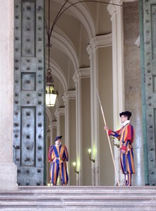 524_vatican_guards