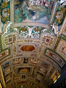 538_vatican_ceiling